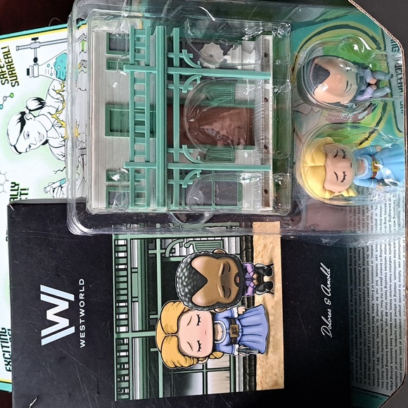 Items from Lootcrate - Picture 1 of 5